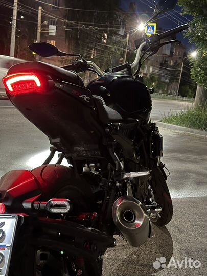 Voge 300ac