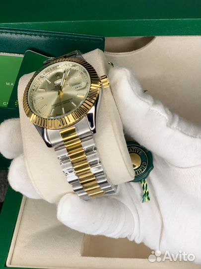 Мужские часы Rolex Day-Date 44mm White-Gold