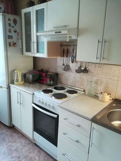 3-к. квартира, 65 м², 1/9 эт.
