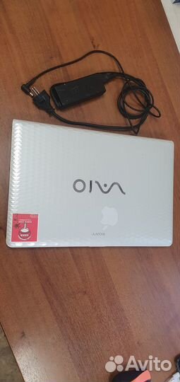 Sony Vaio PCG-91212V 17 дюймов Core i3