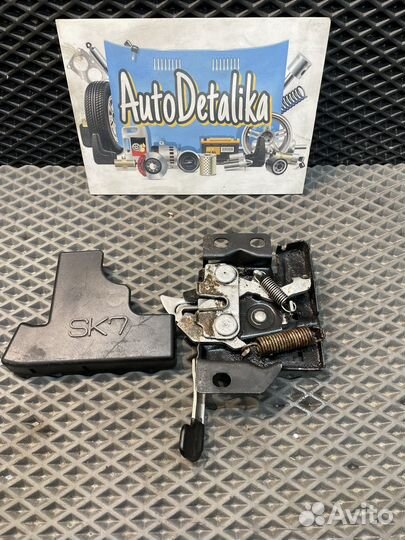 Замок капота Honda CR-V RD1. 99 г.в 2.0 B20Z2