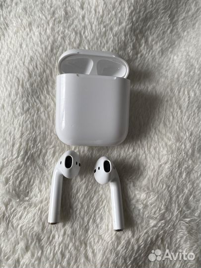 Airpods 1 (оригинал, читайте описание)