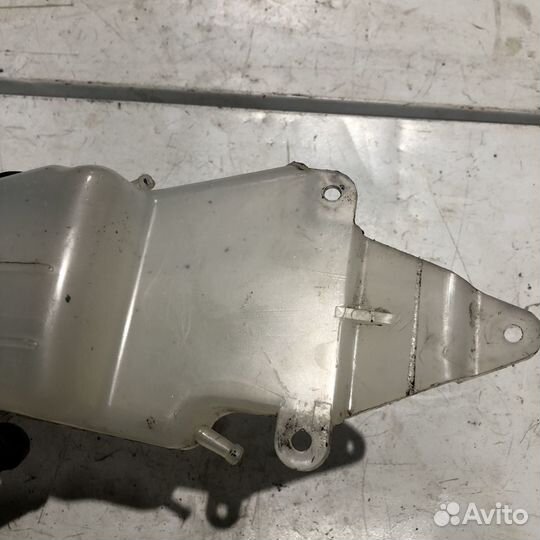 Расширительный бачок для Suzuki VZ1600 Marauder