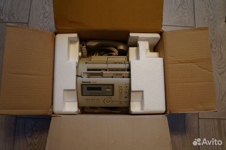 Panasonic Факс -Телефон KX fp207ru