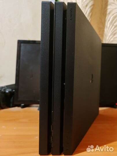Sony playstation 4 pro 1tb