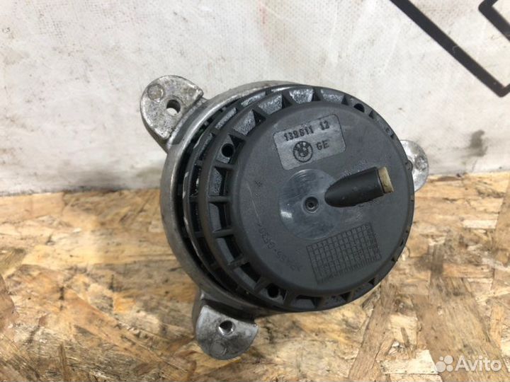 Подушка двигателя передняя правая Bmw 5-Series F10