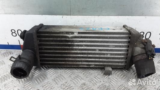 Радиатор интеркуллера KIA venga 1 (CEA12KC01)