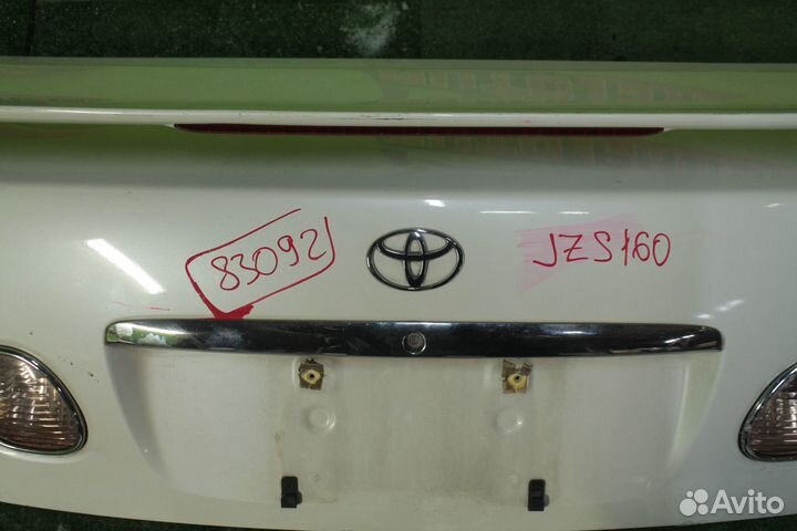 Крышка багажника lexus,toyota JZS160,JZS161 aristo