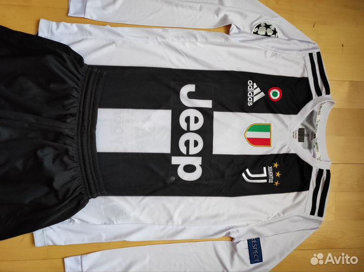 Футбольная форма (S)