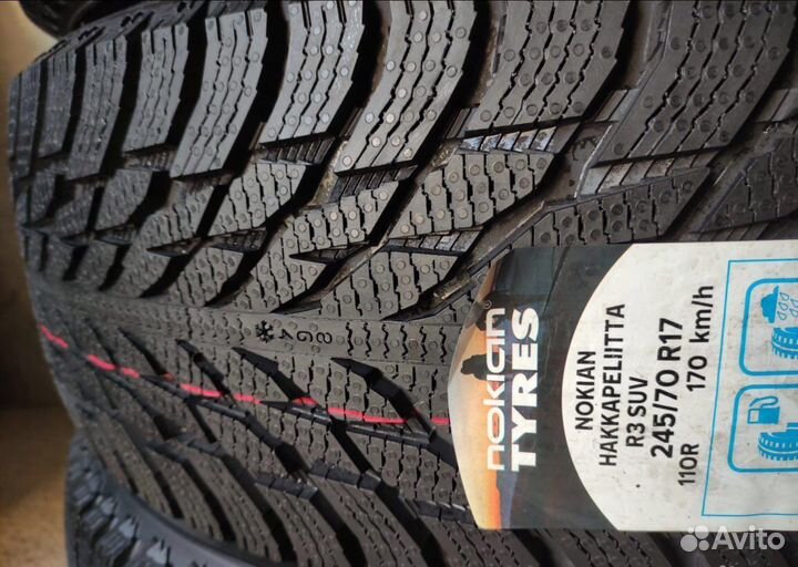 Nokian Tyres Hakkapeliitta R3 SUV 245/70 R17