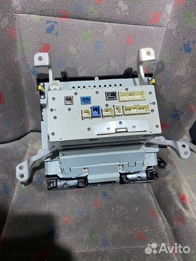 Магнитола land cruizer 200