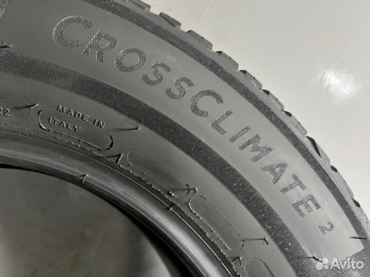 Michelin CrossClimate 2 215/65 R16