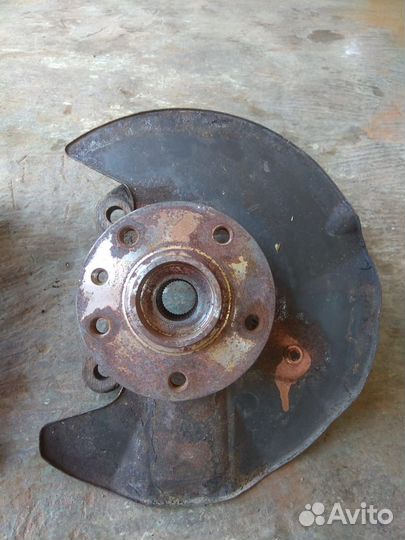 Кулаки с подшипниками FAG VW T5