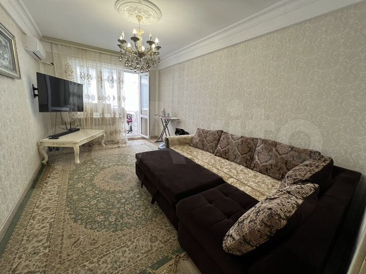 2-к. квартира, 60 м², 8/9 эт.