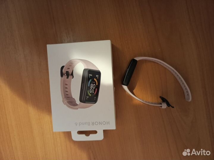 Смарт часы honor band 6