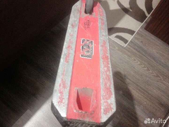 Трюковой самокат