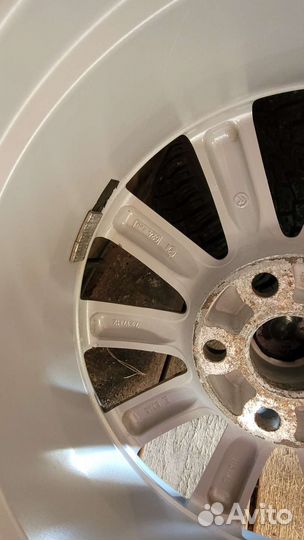 Литые диски на toyota camry R 17