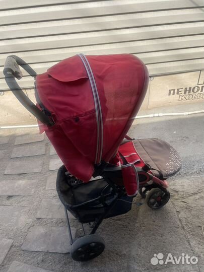 Прогулочная коляска rich family