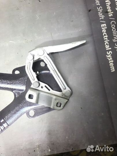 Петля капота Mercedes-Benz M-Класс W164