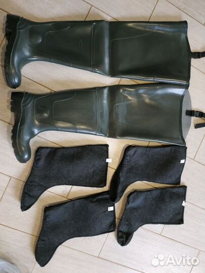 Продам сапоги болотные