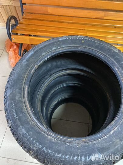 Bridgestone Ice Cruiser 7000S 205/55 R16