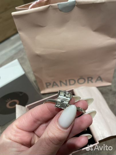 Браслет+ 2 шарма Pandora