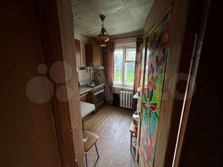 Комната 12,8 м² в 3-к., 1/5 эт.