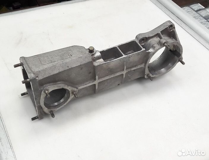 Удлинитель кпп ст/обр (корпус привода ) FAM-1