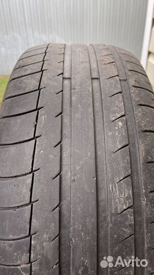 Michelin Latitude Sport 235/55 R17
