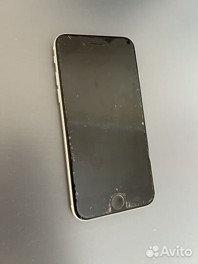 iPhone SE (2020), 128 ГБ