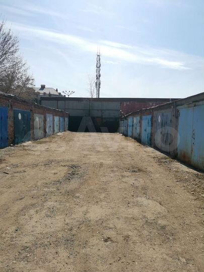 Гараж, > 30 м²