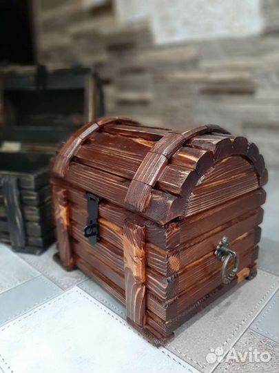 Сундук под старину