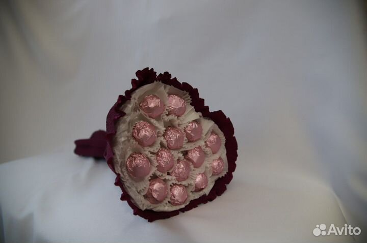 Шоколадные конфеты, марципан, мармелад, плитки