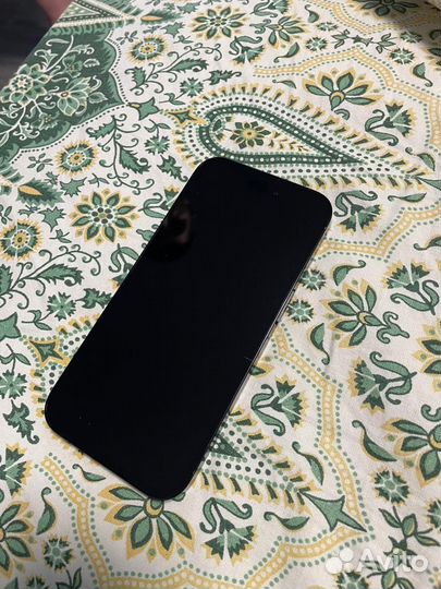 Телефон iPhone 14 pro