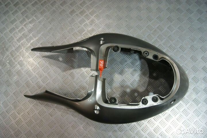 Пластик хвост Suzuki GSX1300R hayabusa