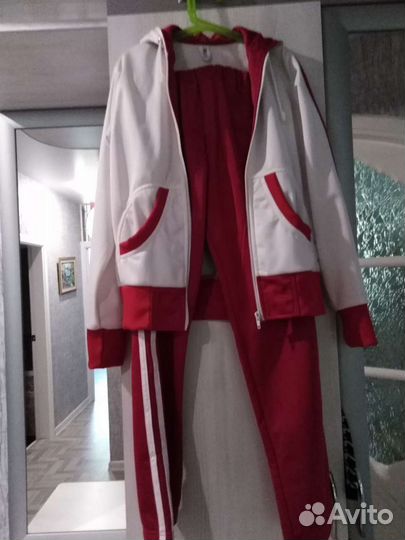 Спортивный костюм