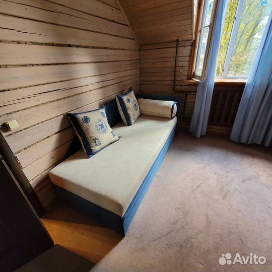 Мебель в детскую комнату