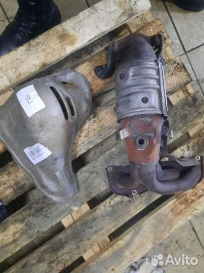 Выпускной коллектор на Тойота Клюгер, Харриер