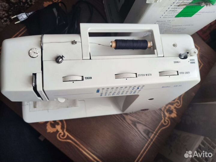 Швейная машинка Astra