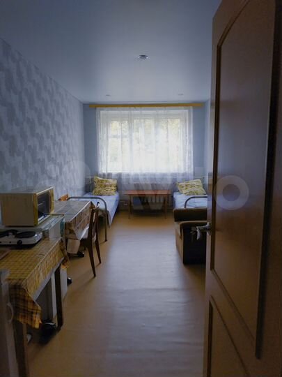 Комната 16 м² в 5-к., 2/2 эт.
