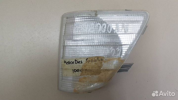 Указатель поворота левый Mercedes-Benz Sprinter 90