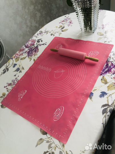 Коврик для теста силиконовый и скакалка