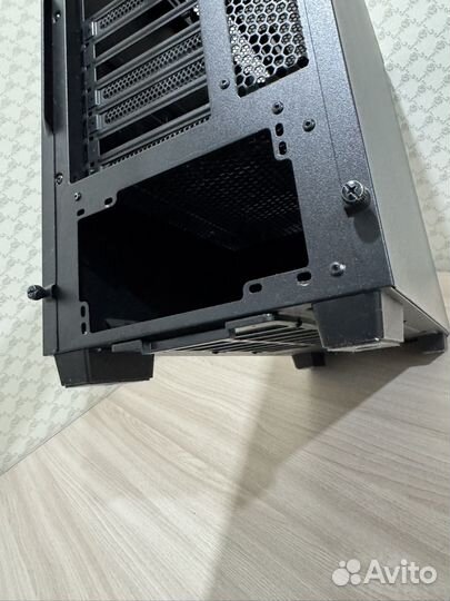 Корпус ATX + 5 вентиляторов