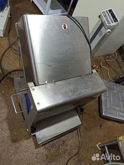 Хлеборезка pyhl TR12