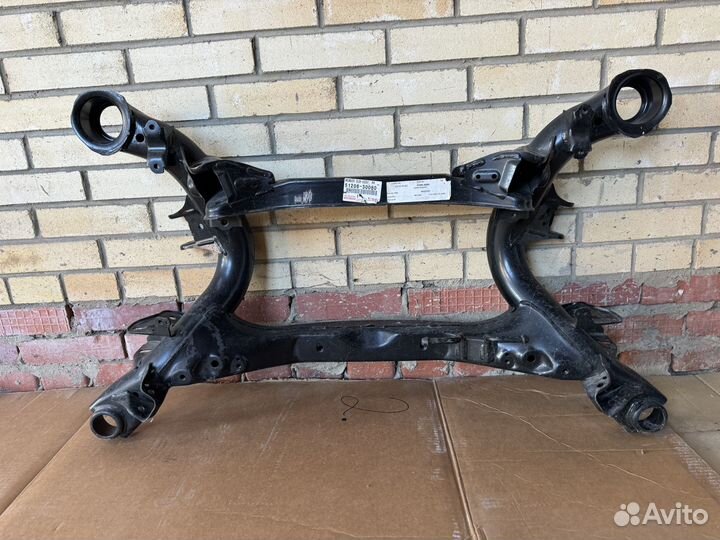 Балка задняя Lexus GS300 5120630080