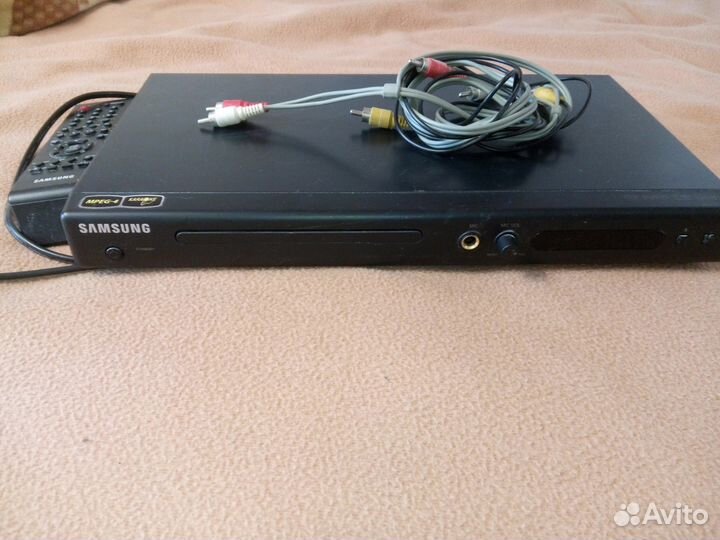 Продаю DVD - плеер samsung DVD-P181K