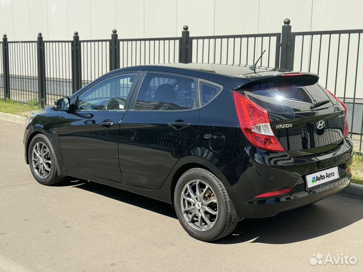 Hyundai Solaris 1.6 AT, 2015, 88 137 км