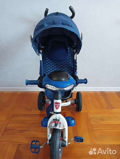 Детский трехколесный велосипед