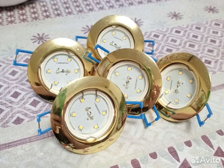 Потолочные светильники