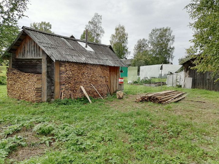 Дом 50 м² на участке 74 сот.
